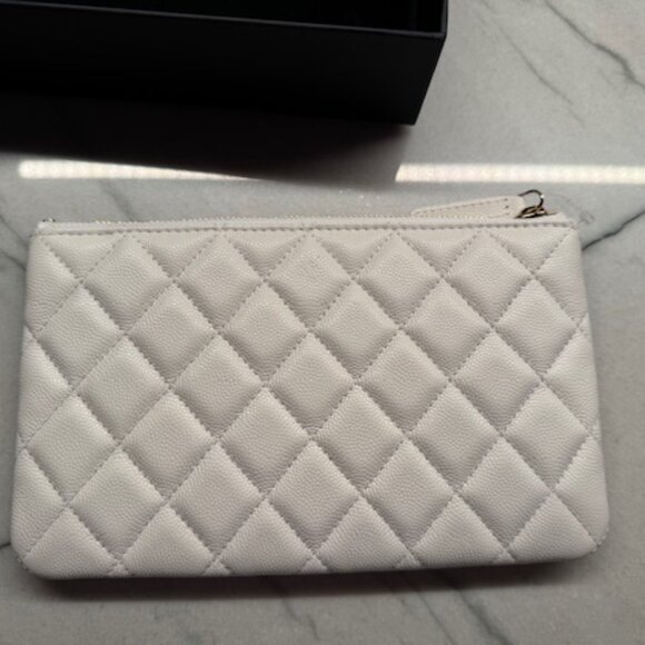 It was a gift for my wedding that I never used! - Picture 3 of 5